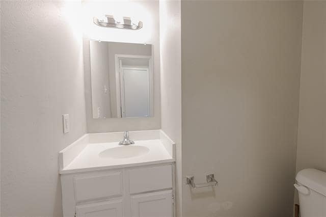 Building Photo - 2813 Wimbledon Ct