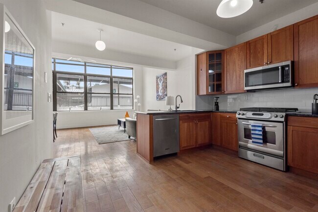 Building Photo - 300 Communipaw Ave