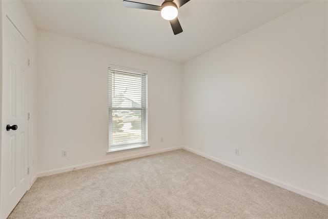 Building Photo - 1933 Garden Crest Ln