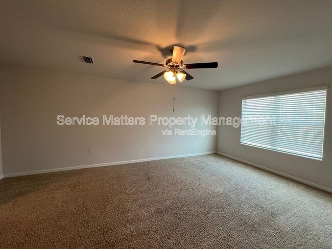 Building Photo - 7571 Oak Lake Blvd