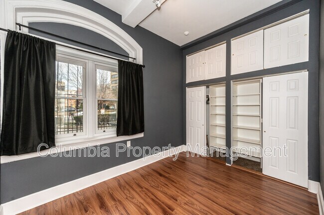 Building Photo - 3060 16th St NW