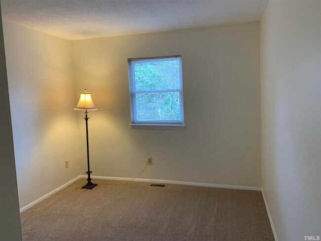 Building Photo - 1220 Manassas Court - Bev Roberts Rentals ...