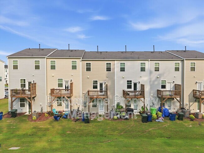 Building Photo - 2617 Chert Ln