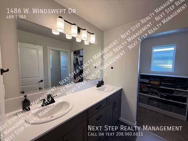 Building Photo - 1486 W Windswept Dr