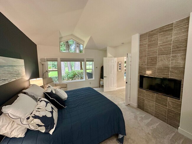 Building Photo - 9048 Gleneagle Dr