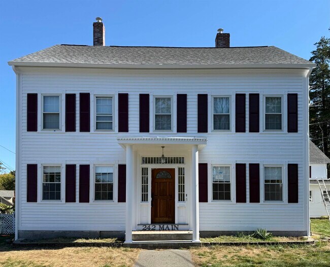 Building Photo - 244 Main St