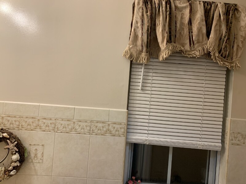 Building Photo - 227 Lindsey Ct