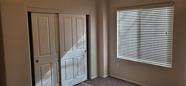 Building Photo - 3308 Flinthead Dr