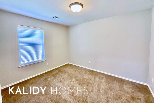 Building Photo - 2904 Cider Mill Ln