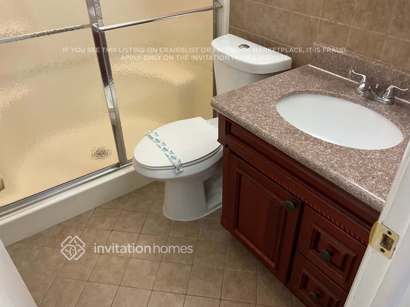 Building Photo - 946 Johnson St