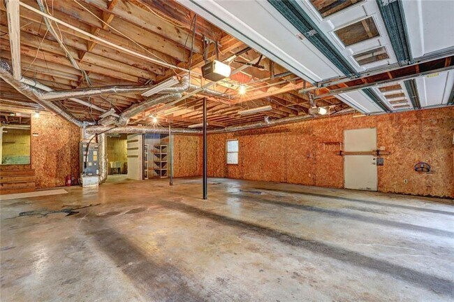 Building Photo - 3452 Monica Ln SW