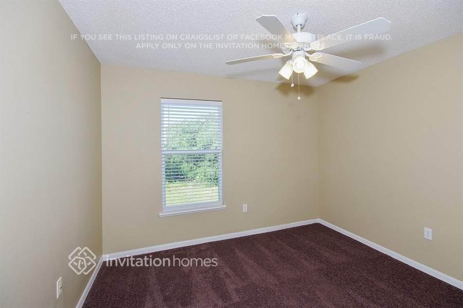Building Photo - 404 Danube Way