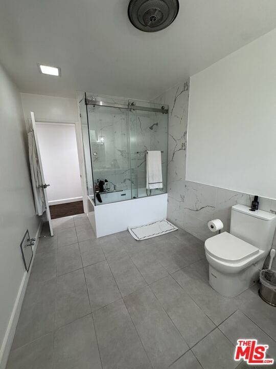 Building Photo - 5256 Los Franciscos Way