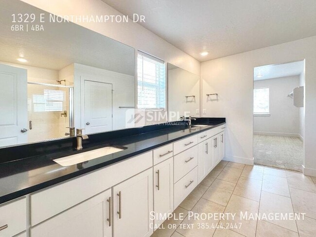 Building Photo - 1329 Northhampton Dr