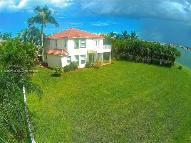 Primary Photo - 5084 SW 164th Ave