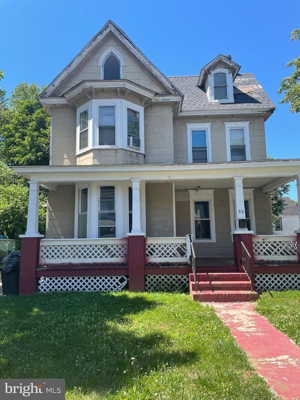 Primary Photo - 88-Unit E Pitman St