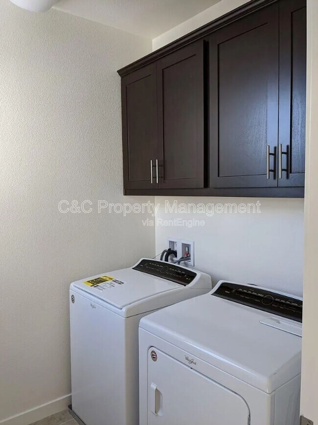 Building Photo - 1263 S Palermo Ln