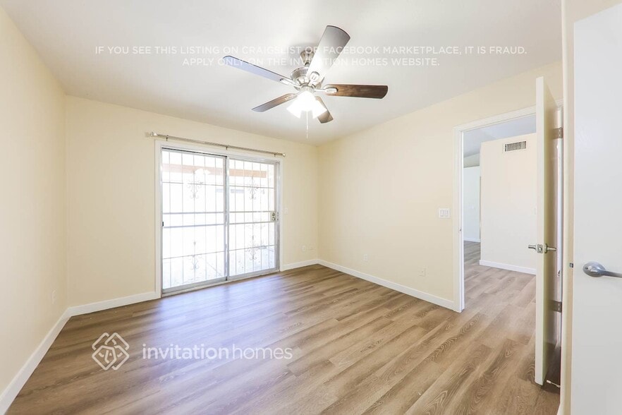 Building Photo - 1516 E Kristal Way