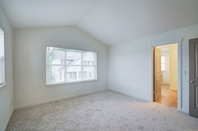 Building Photo - 3Bd/2.5Ba Issaquah Home