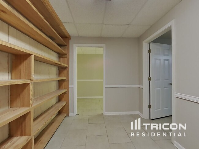 Building Photo - 7437 Mason Falls Ct