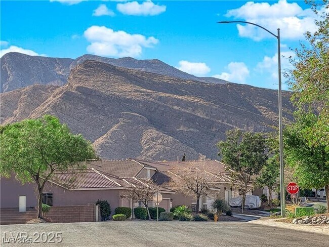 Building Photo - 10125 James Harbin Ave