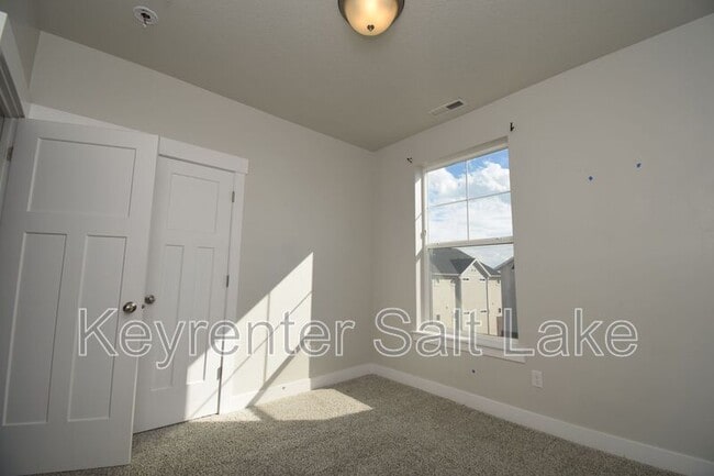 Building Photo - 3791 W 1850 N