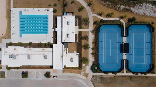 Building Photo - 14421 Walsh Ave