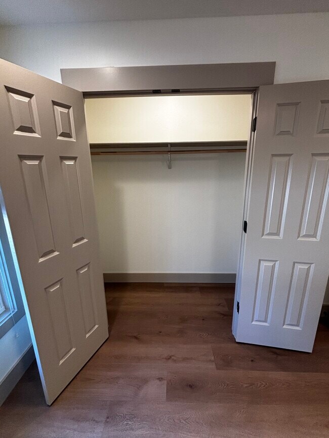 Spare Bedroom Closet - 2335 Ford Rd