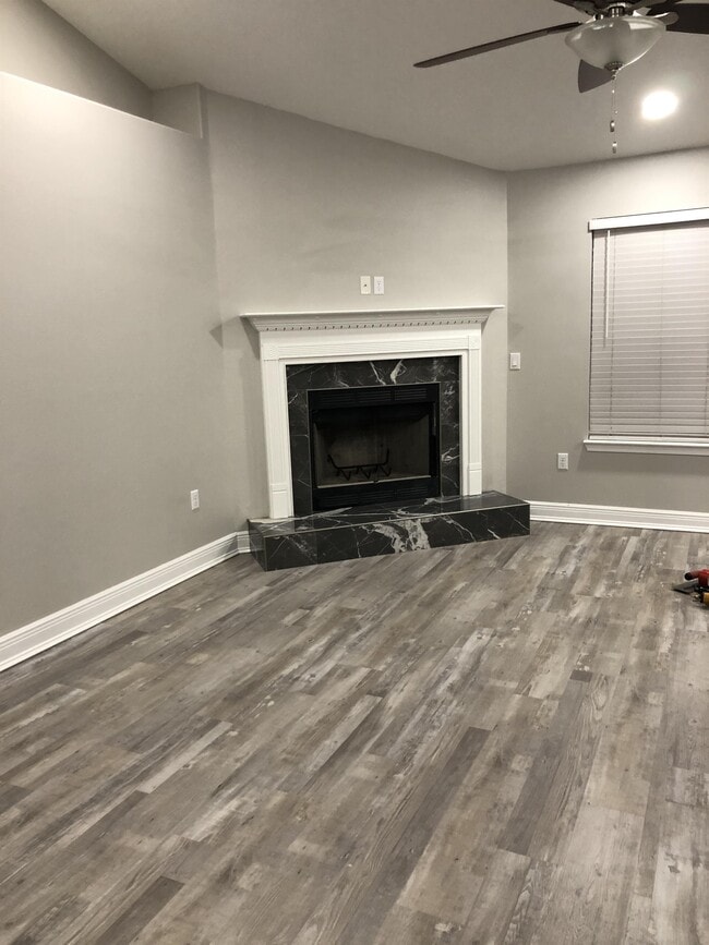 Building Photo - 113 Strike Eagle Dr