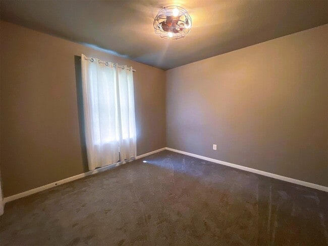 Building Photo - 1410 Danby Heath Ln