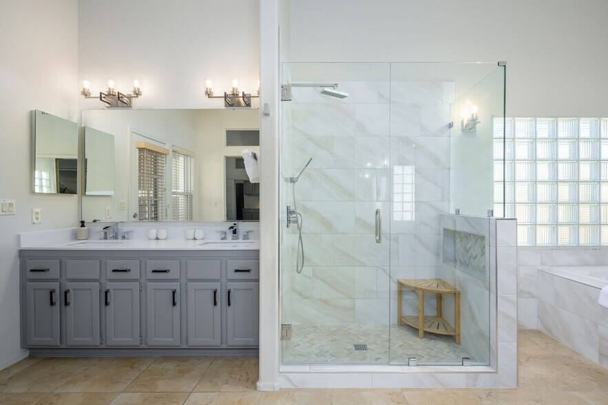 Building Photo - 28050 N 110th Pl