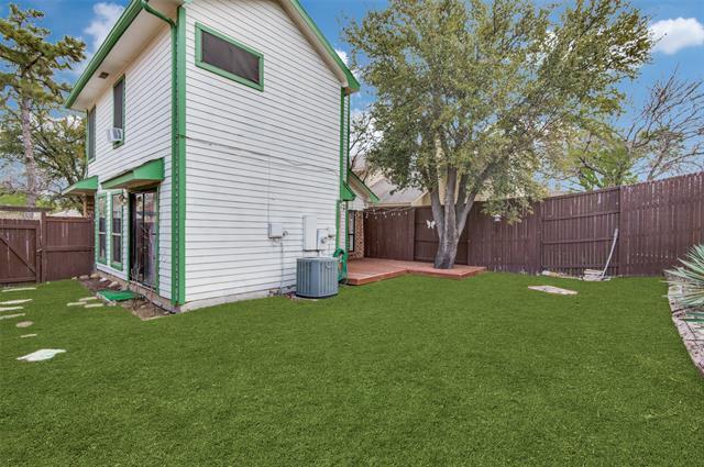 Building Photo - 2108 Avignon Dr