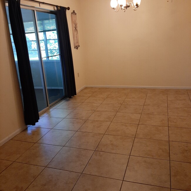 DINING ROOM - 906 Hartford Dr