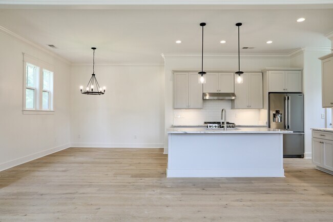 Building Photo - 406 Shakespeare Ln
