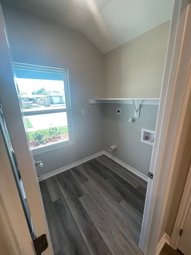 Building Photo - New home