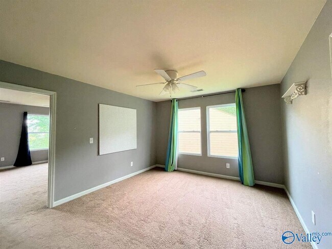 Building Photo - 144 Belle Haven Dr