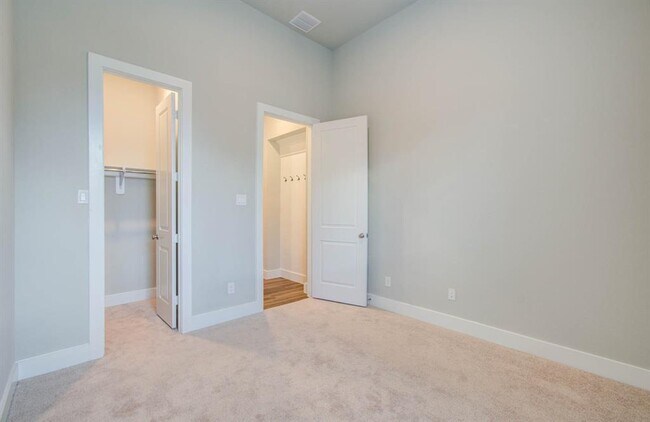 Building Photo - 15606 Pacific Loon Ct