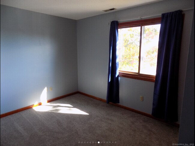 Building Photo - 31 Meloy Rd