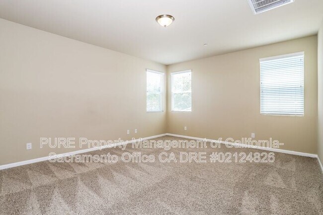 Building Photo - 5564 Celebration St