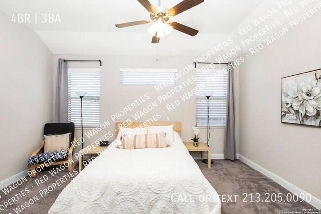 Building Photo - 9006 La Junta