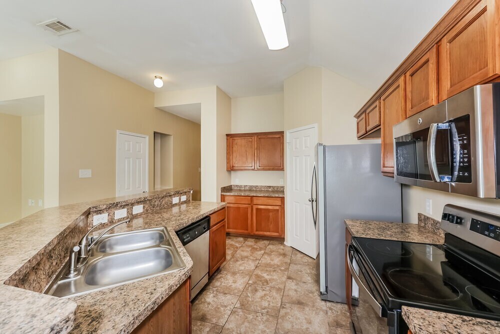 Building Photo - 7312 Sierra Way