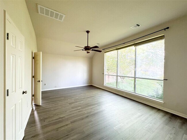 Building Photo - 13809 Field Spar Dr