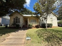 Building Photo - Spacious 4BD, 3BA Raleigh Home with a 2-Ca...
