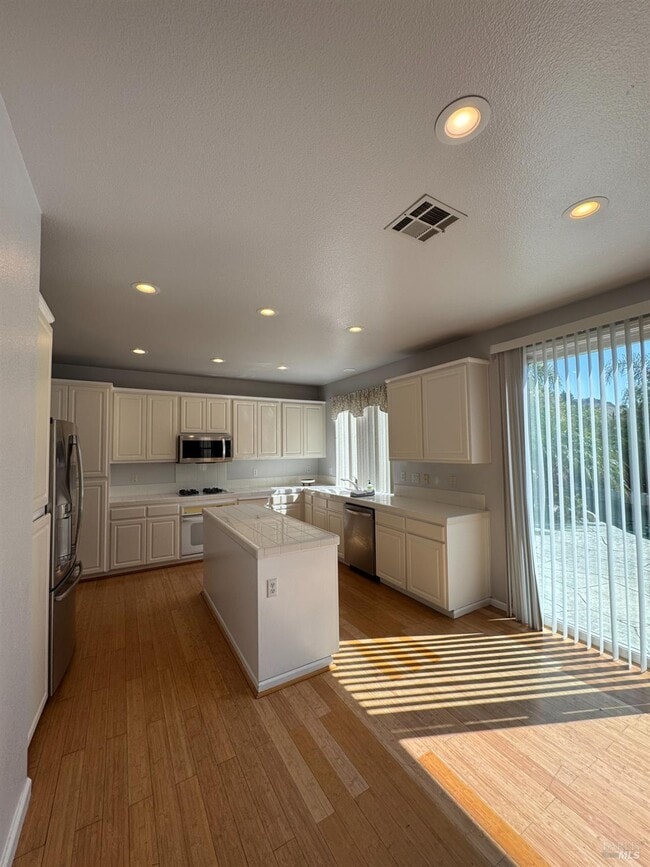 Building Photo - 3330 Harbor Moon Ct