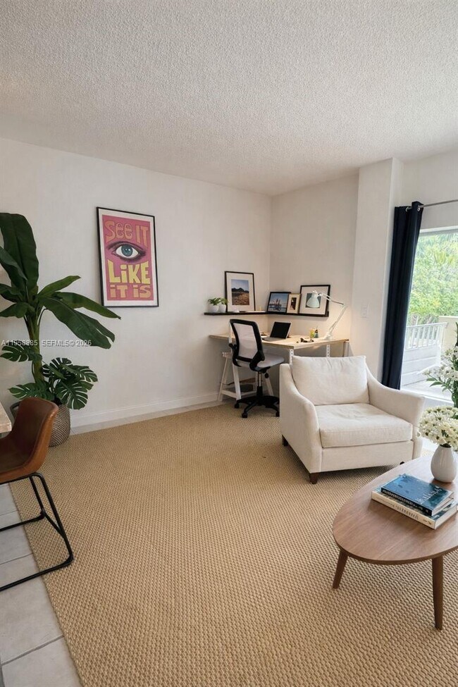 Building Photo - 880 NE 69th St