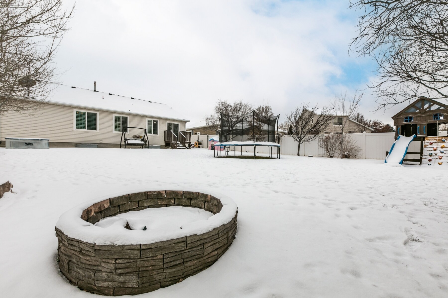 Building Photo - 6002 W Olympiad Ln