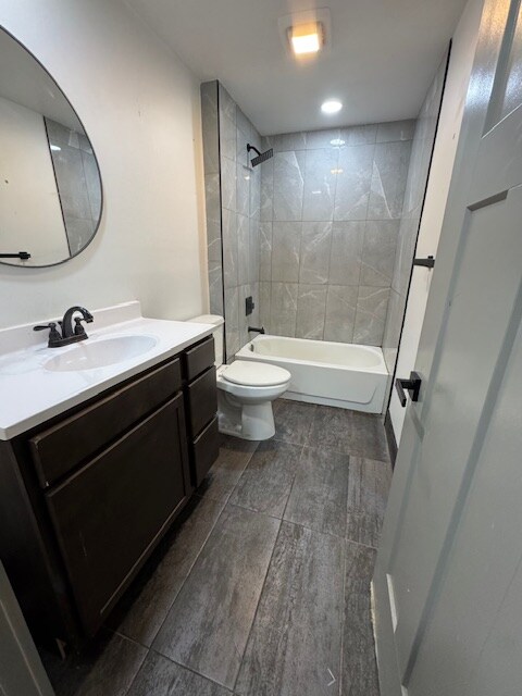 Building Photo - 534 Lee St