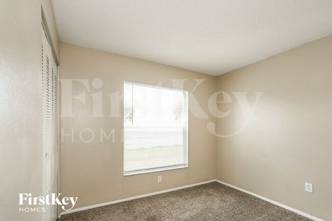 Building Photo - 1207 Etchfield Cir