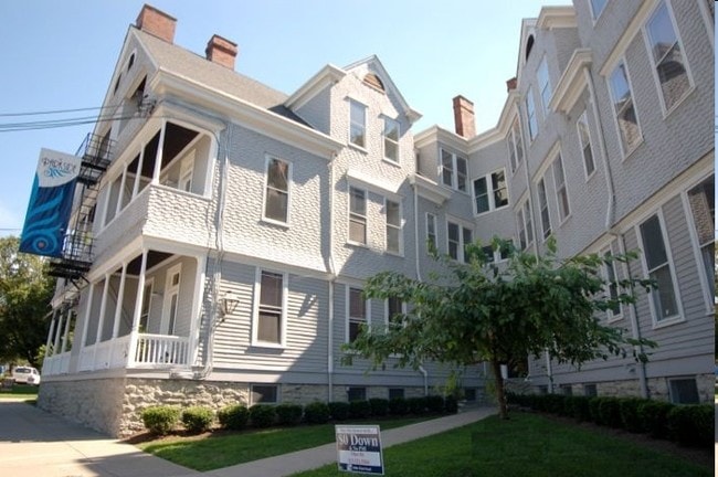 The Parkside Cincinnati, OH Apartment Finder