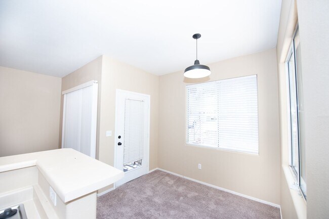 Building Photo - 9050 W Warm Springs Rd